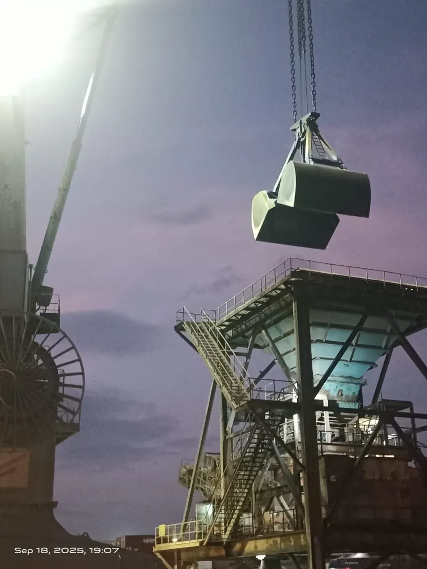 Bulk carrier loading salt at anchorage off the Gujarat coast